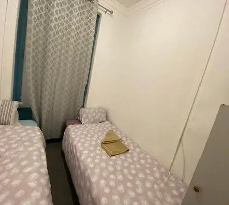 Bangla Hostal